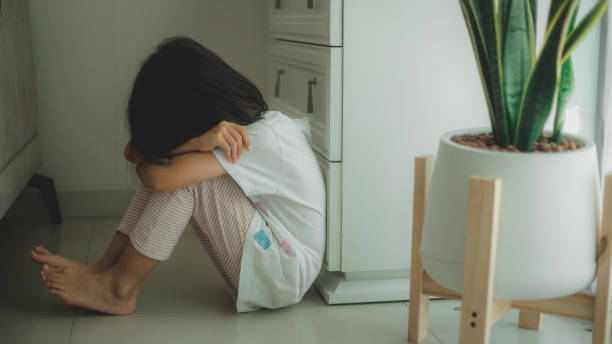 분리불안 아이 이미지