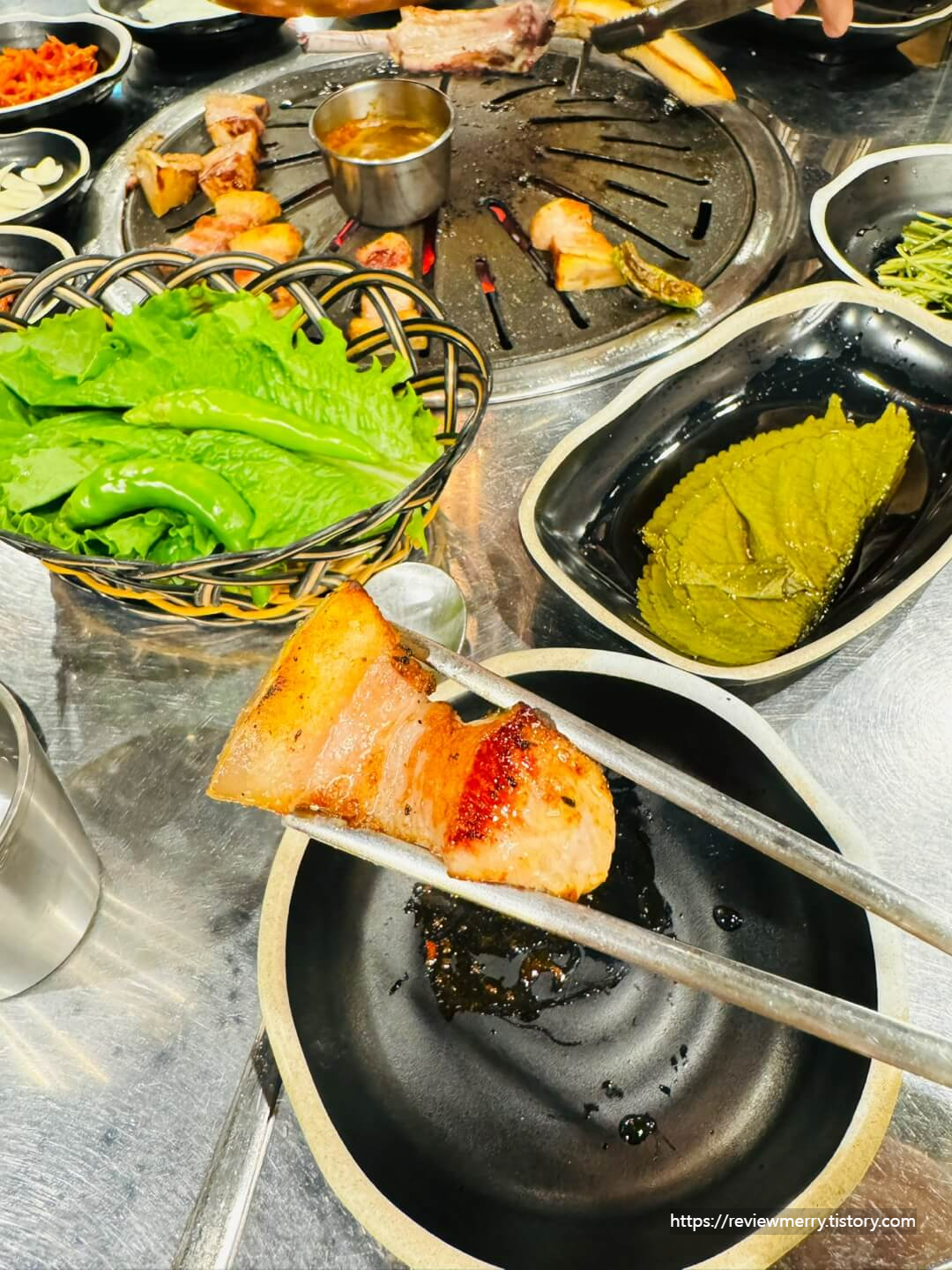 오겹살 구운사진