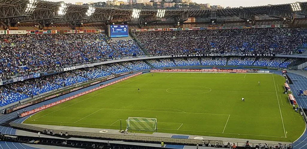 나폴리 디에고 마라도나 스타디움