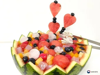 화채만드는방법 황금레시피 달달한 화채로 여름이겨내기 완벽 음료 만들기_6