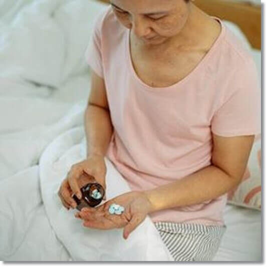 고인산혈증 원인 약물, 약먹는 여성