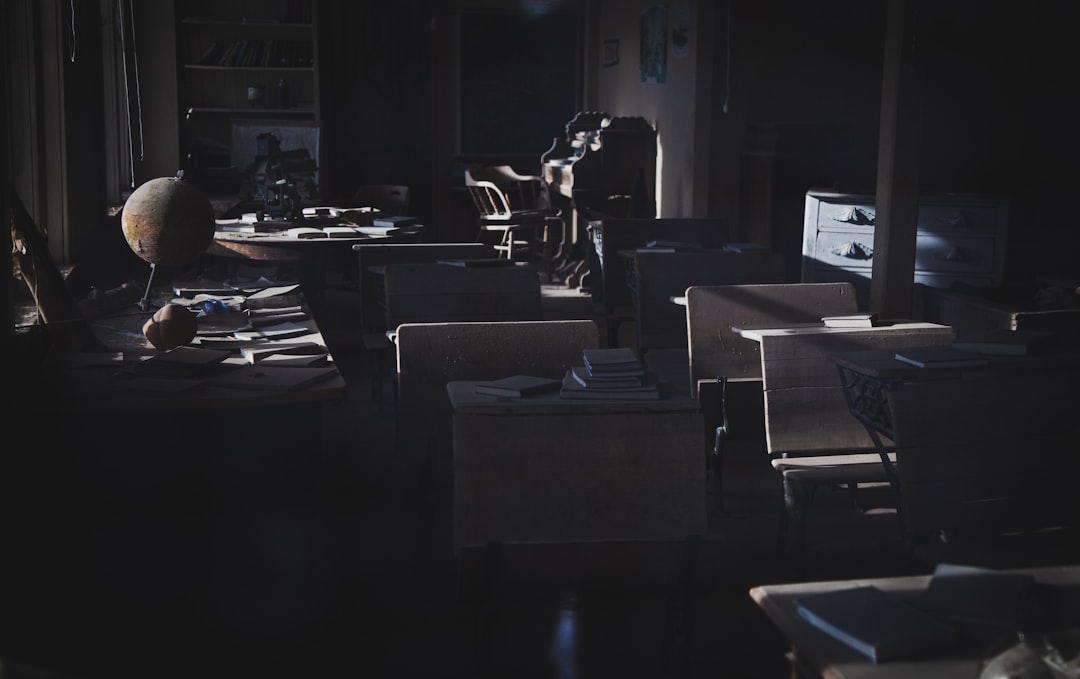 '근무일수' (working days)