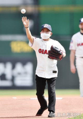 뽀빠이 이상용 데뷔