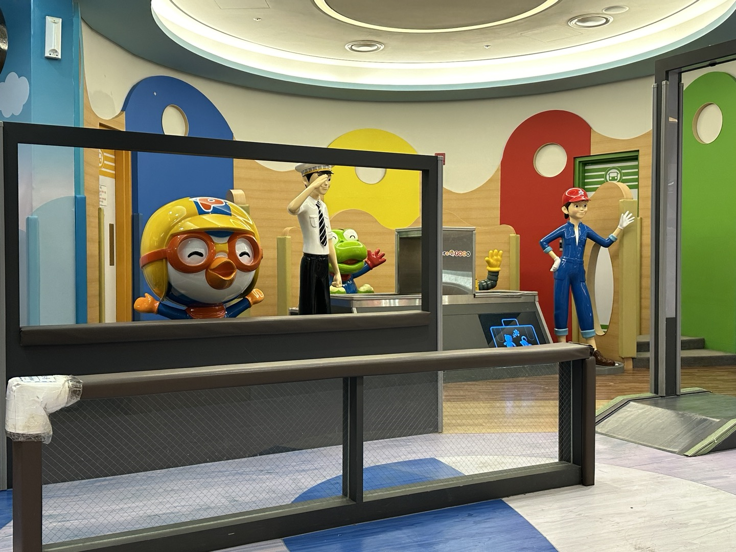 인천공항 2터미널 탑승동에 위치한 공차