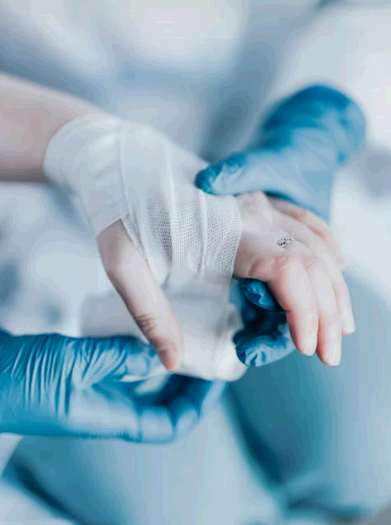 디지털 노마드의 의료비 현실: 왜 보험이 필수일까?