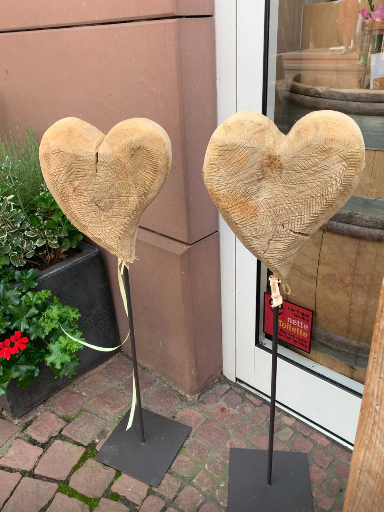 밀튼버그 시내 상점 하트 스탠드