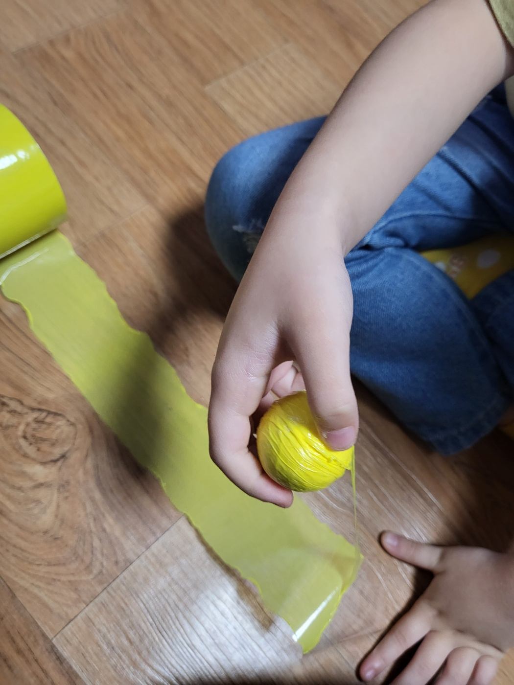 테이프 볼 만들기(테이프 공)
