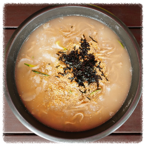 신촌막국수