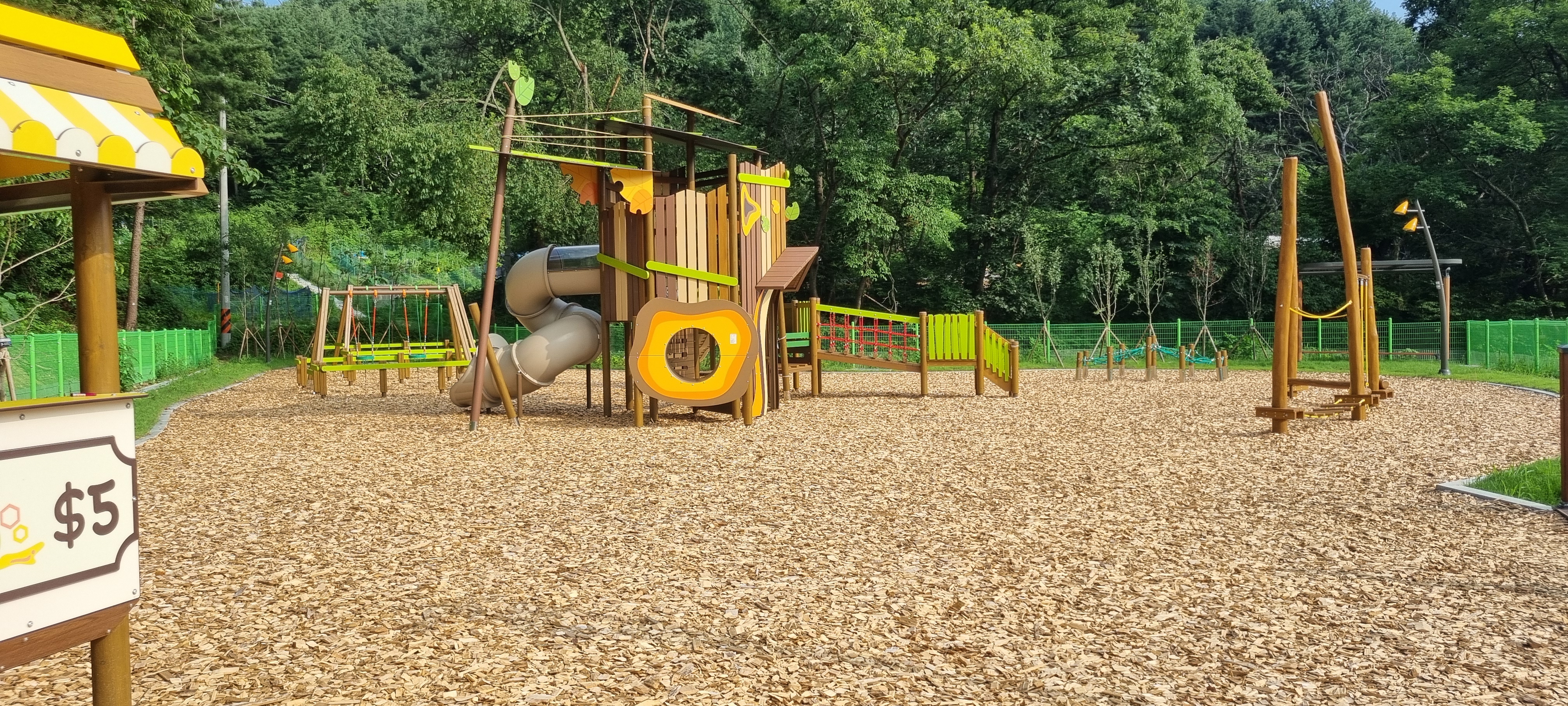 율동공원캠핑장 숲놀이터