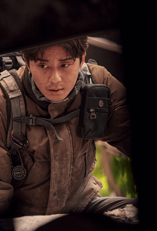 콘크리트 유토피아 영화 장면