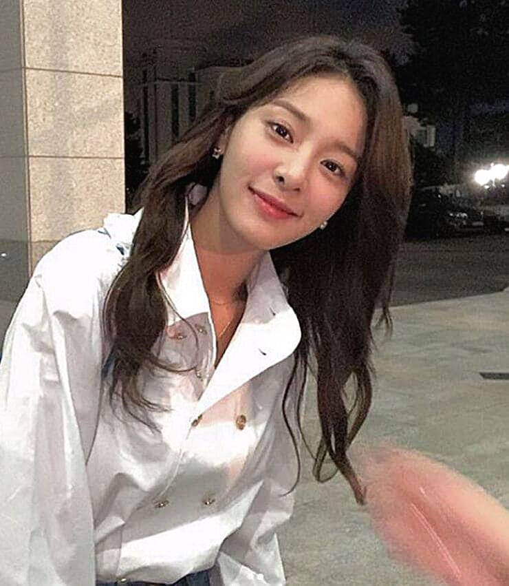 설인아