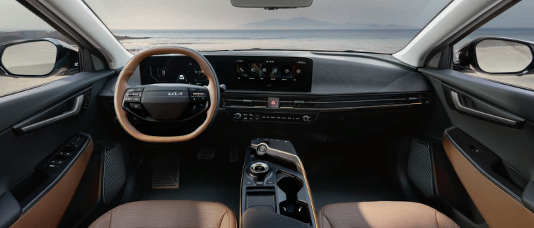 기아 2024 EV6 : 정보 제원 가격 중고시세 오너평가 정비주기 모델 비교 포토 리뷰 모의견적