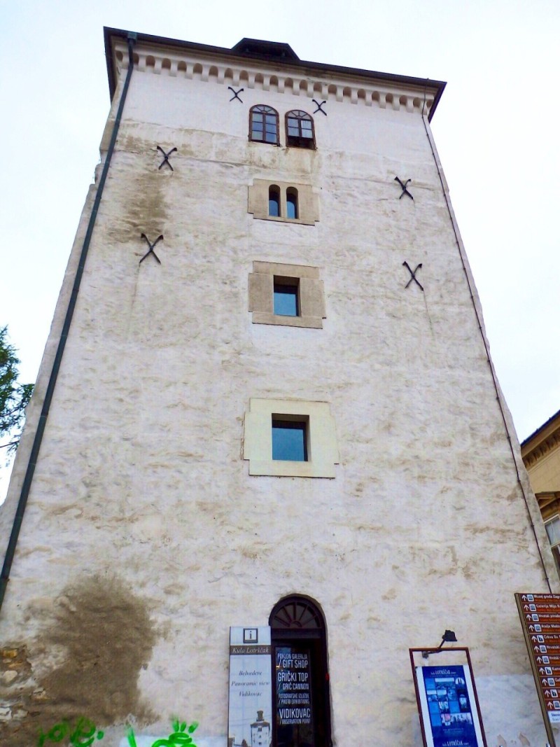 로트르슈차크 탑