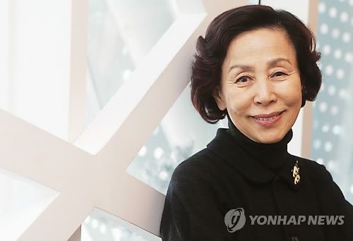 손숙 환경부장관 역임 및 뇌물 혐의