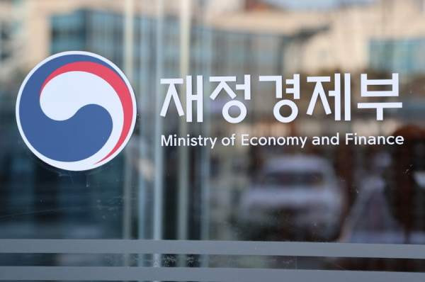 에틸렌&middot;프로필렌 매점매석 금지 및 긴급수급조정 조치 총정리: 석유화학 공급망 위기 대응 전략