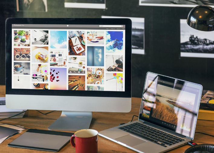 노트북 충전기 사용 습관이 배터리 성능에 미치는 실제 영향