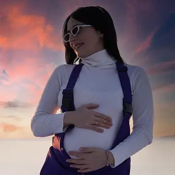 임신한 여성 사진