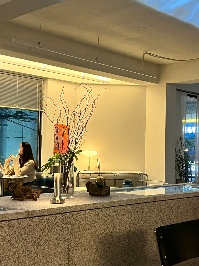 파도모양의 조명이 매력적 2