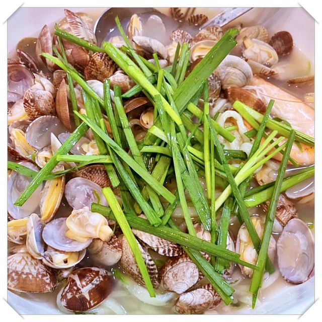 생방송투데이-부추-해물-칼국수-바지락-칼국수-대전-대덕-맛집