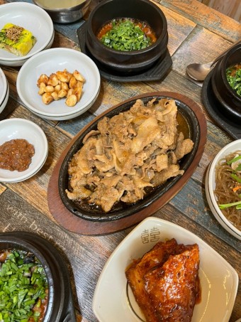 우렁이강된장쌈밥