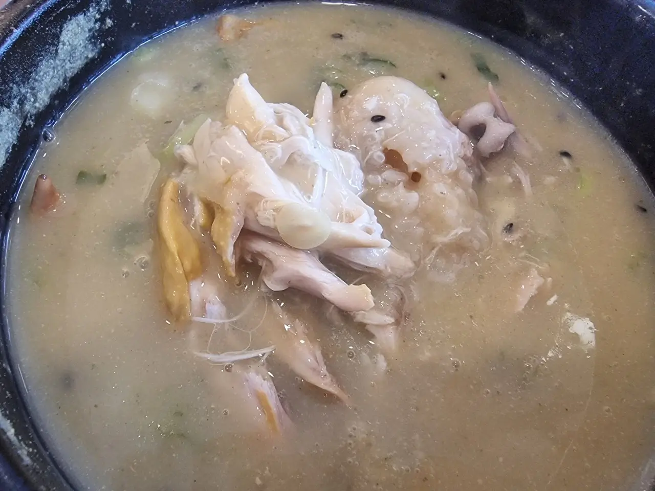 살코기가 부드럽고 찹쌀도 들어있어요