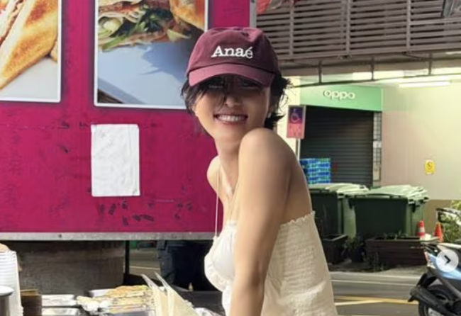 가수 화사(마마무)