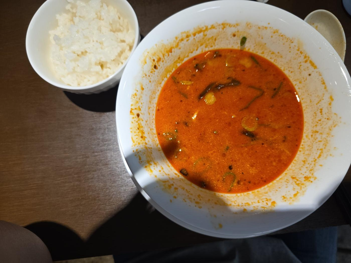 면을 다 먹고 남은 국물과 공깃밥