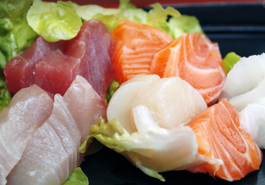 임신 중 피해야 하는 음식 - 날생선, 훈제 생선, 해산물