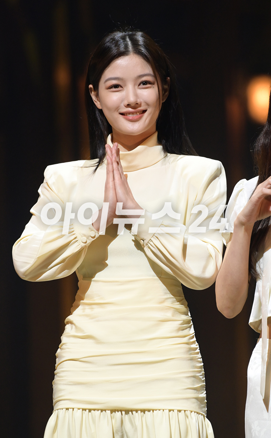 배우 김유정이 7일 오후 서울 서초구 예술의 전당 CJ 토월극장에서 진행된 연극 '셰익스피어 인 러브' 기자간담회에 참석하고 있다. [사진=정소희 기자]