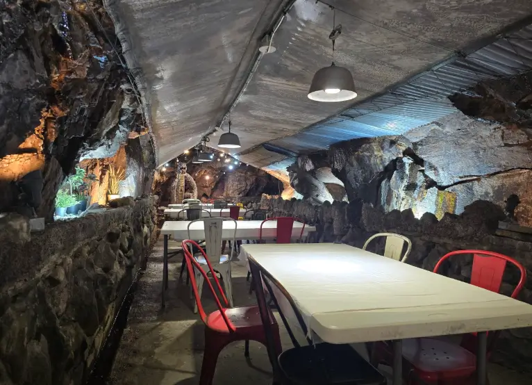 부산 동굴식당 위치&amp;#44; 가격