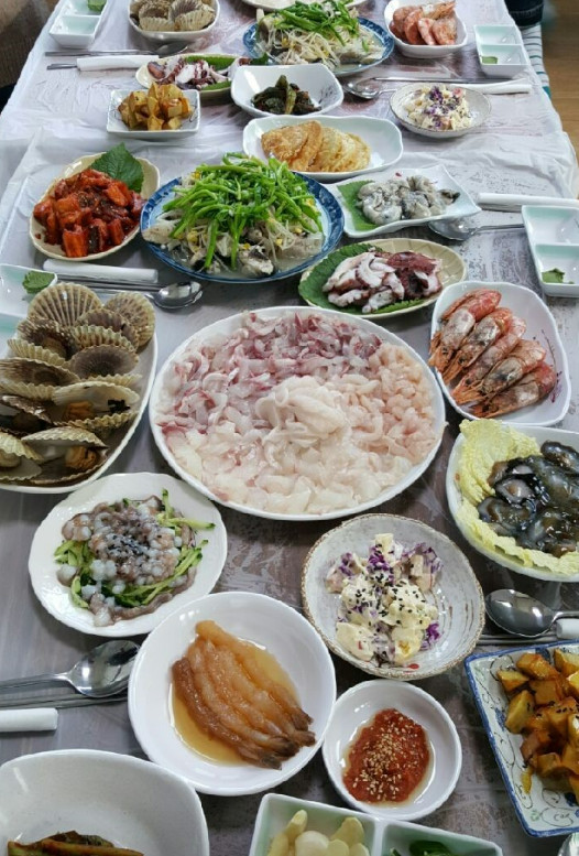 극한직업 거제 1박 3식 민박