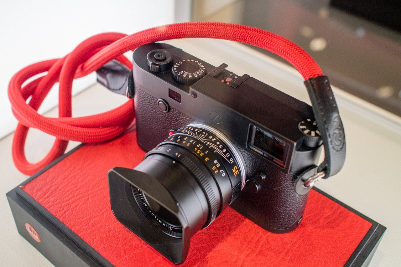 DNG 파일을 지원하지 않는 일본 메이저 카메라