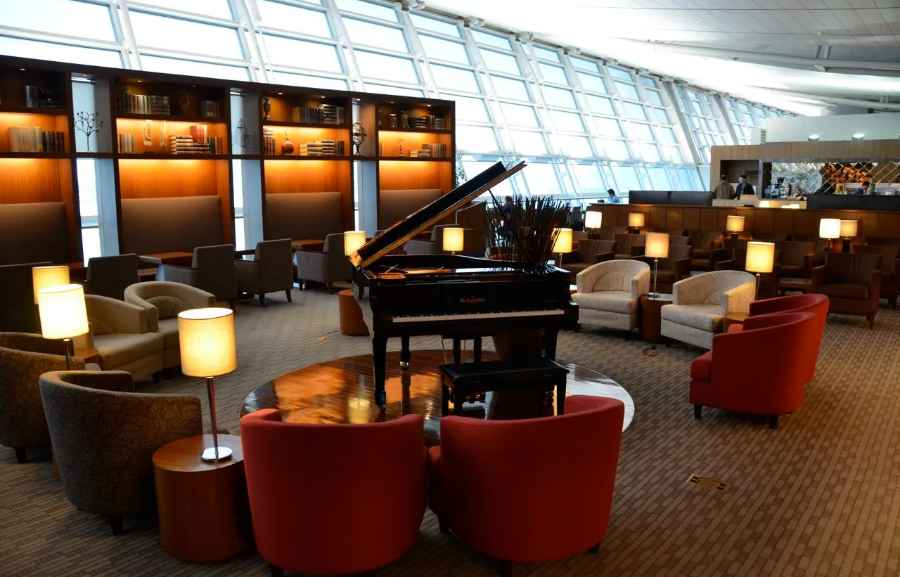 Lounge Use Guide
