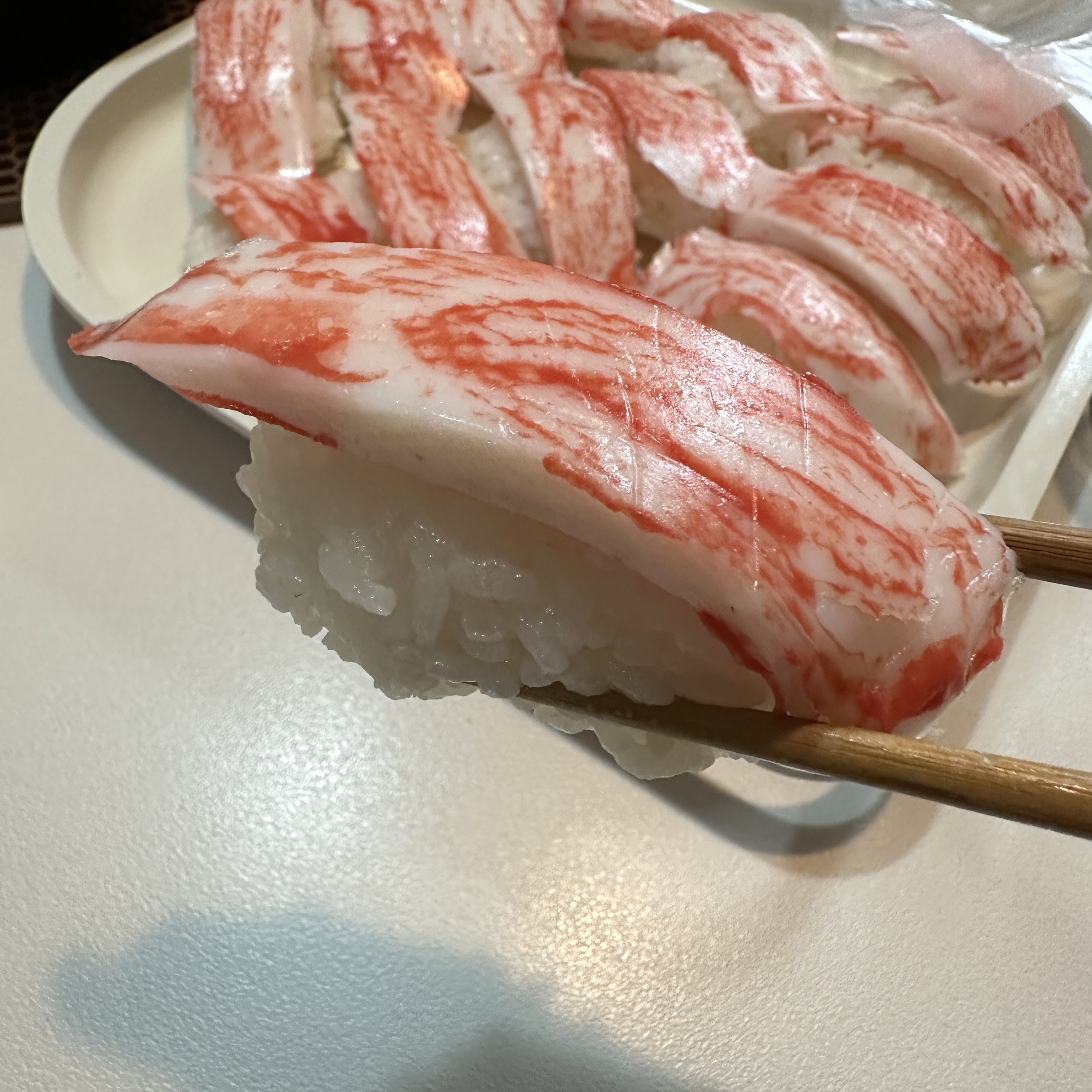 초밥으로즐겨보시게맛살