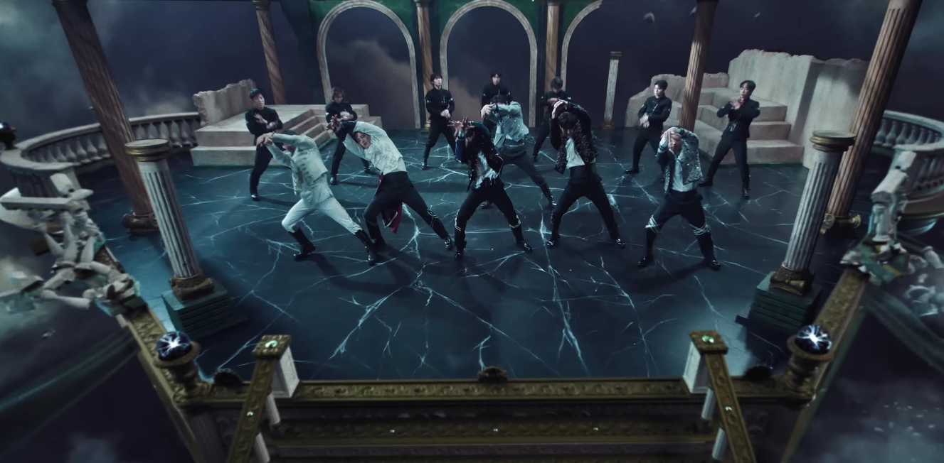 EXO Crazy REVERXE (정규 8집)