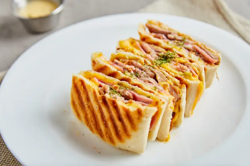 쥬벤쿠바-연남점-쿠바샌드위치