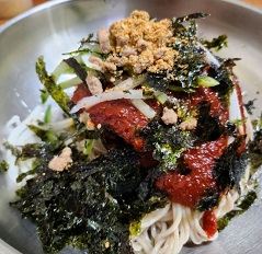 비빔막국수-홍천막국수