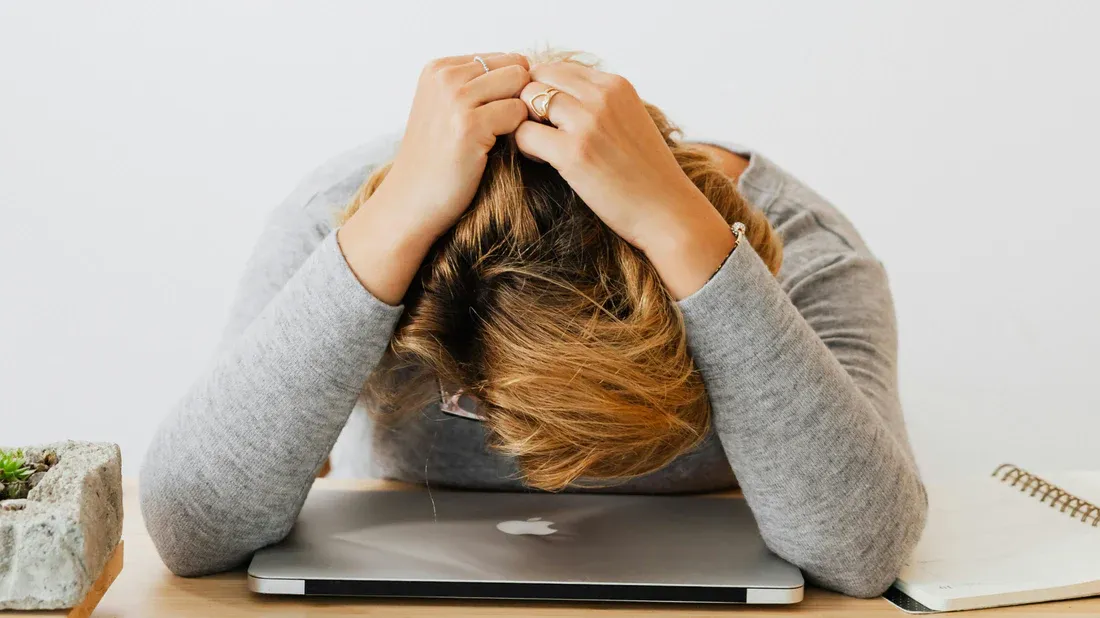 만성 피로는 간 건강 체크리스트로 확인