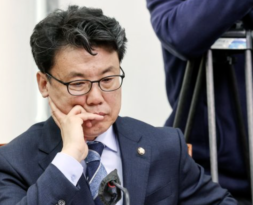 진성준4