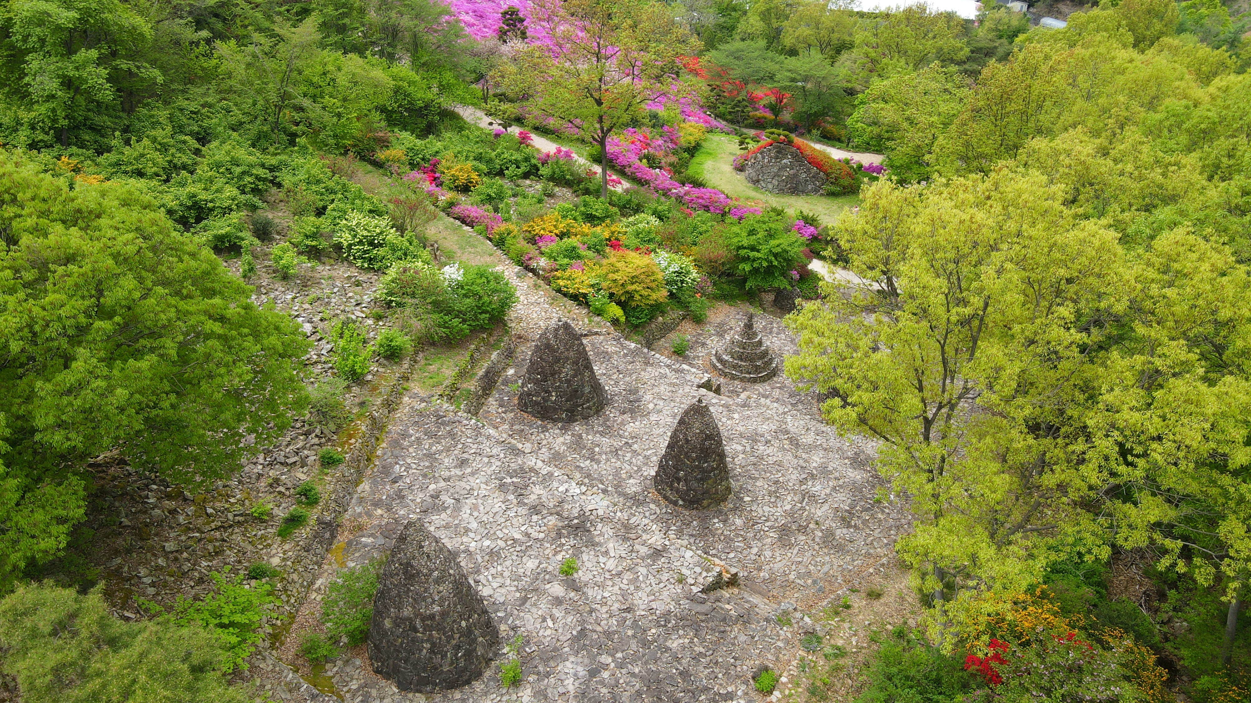 화산꽃동산 돌탑지_드론촬영