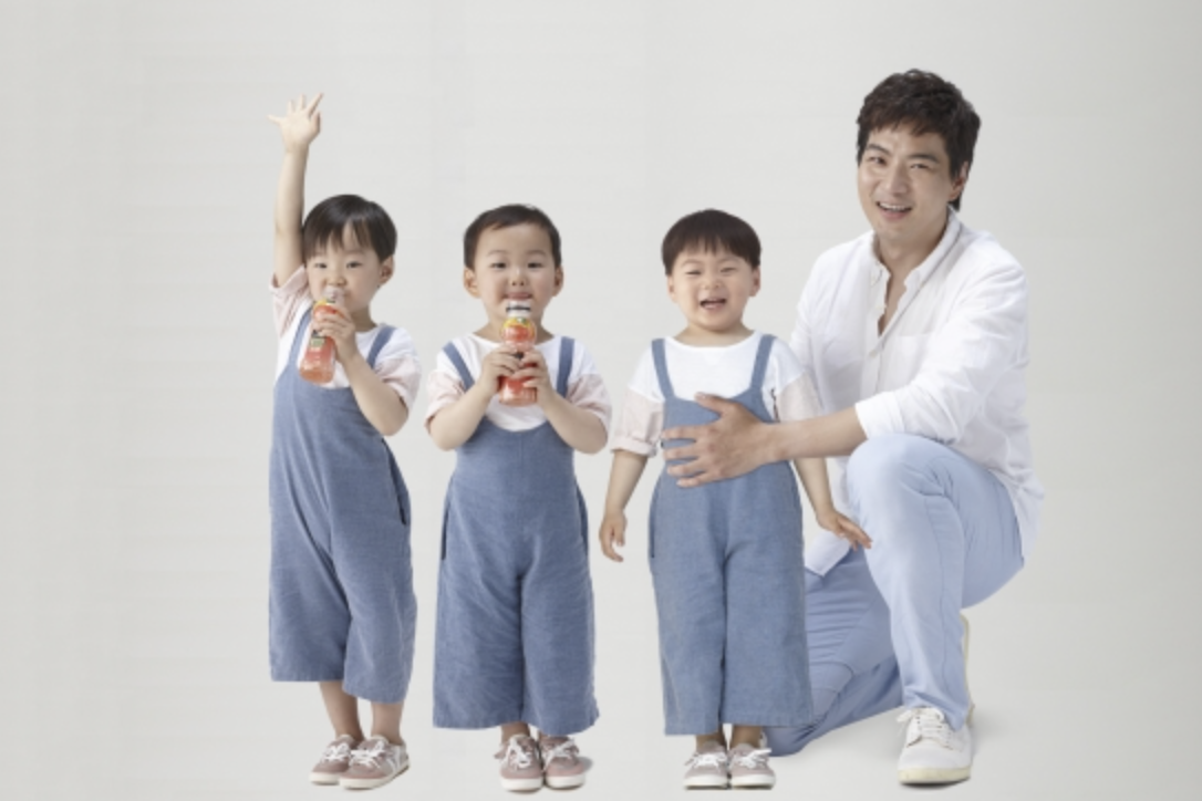 송일국 삼둥이 화보