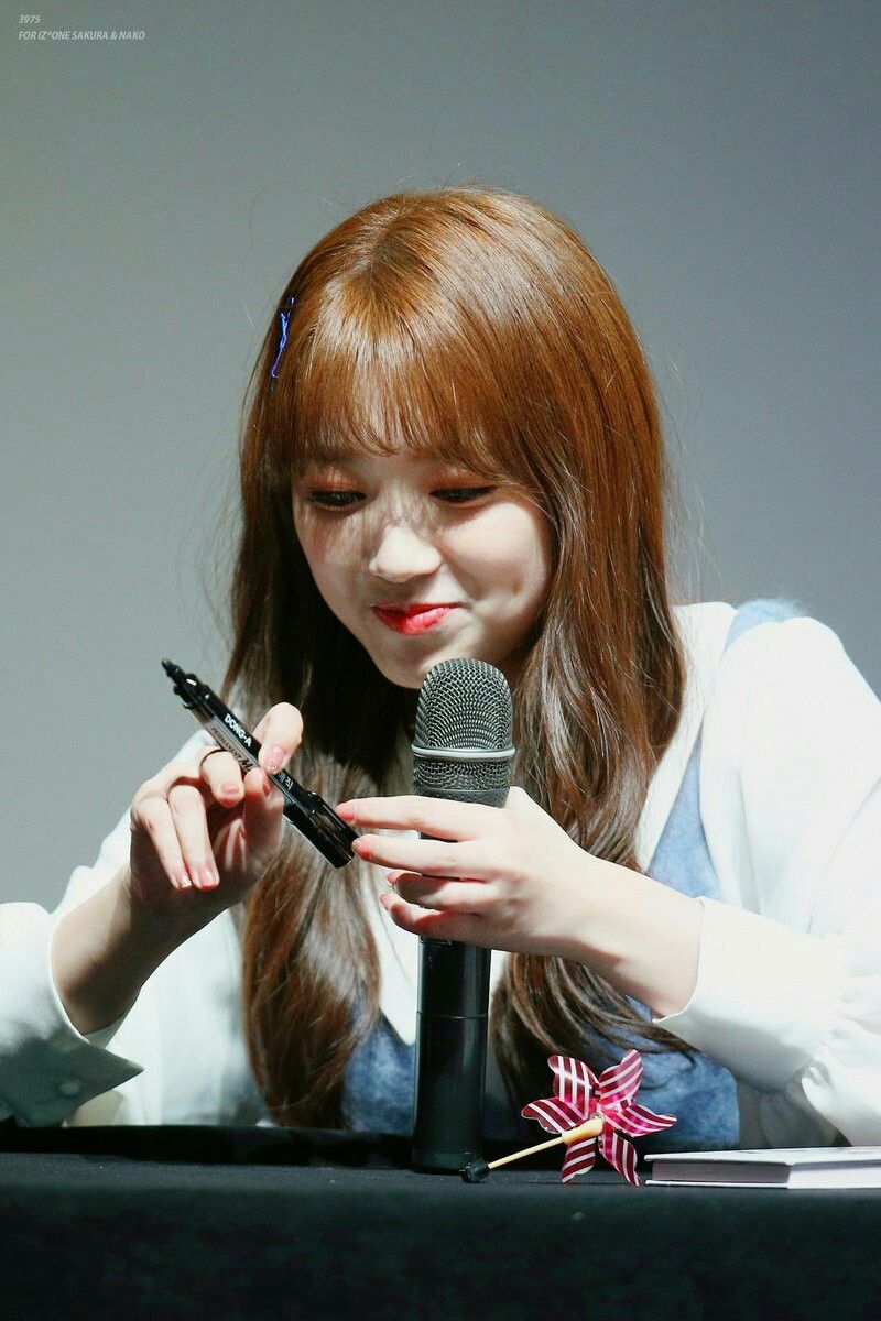 아이즈원 야부키나코 아이즈원 야부키나코