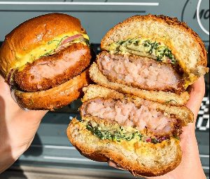 제스티살룬 성수