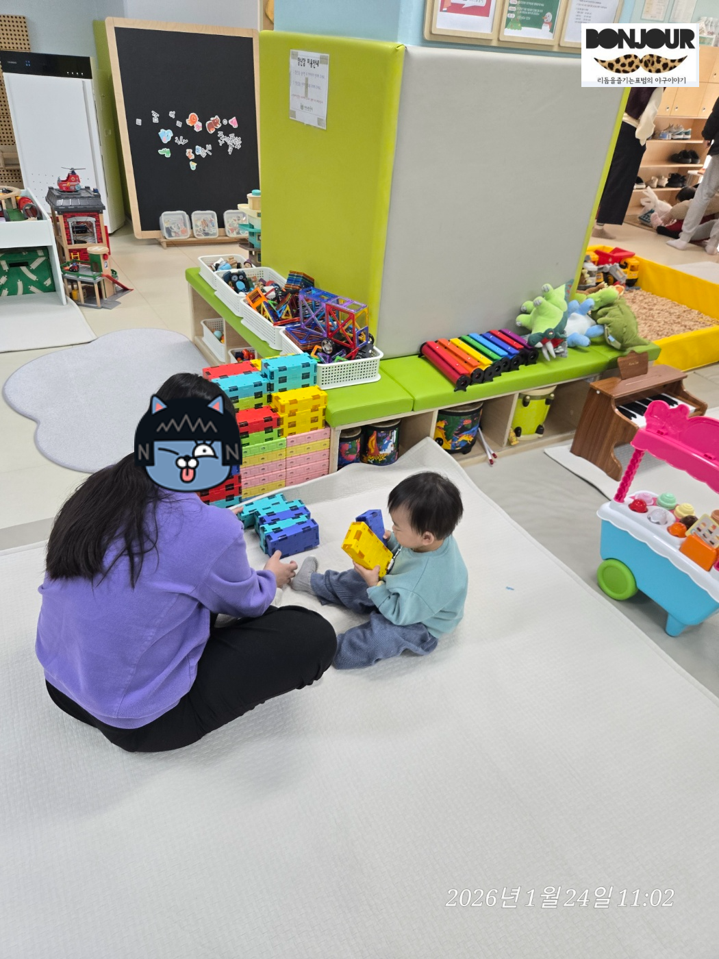 엄마 자책 우울 발달지연 아기 양육 스트레스 죄책감