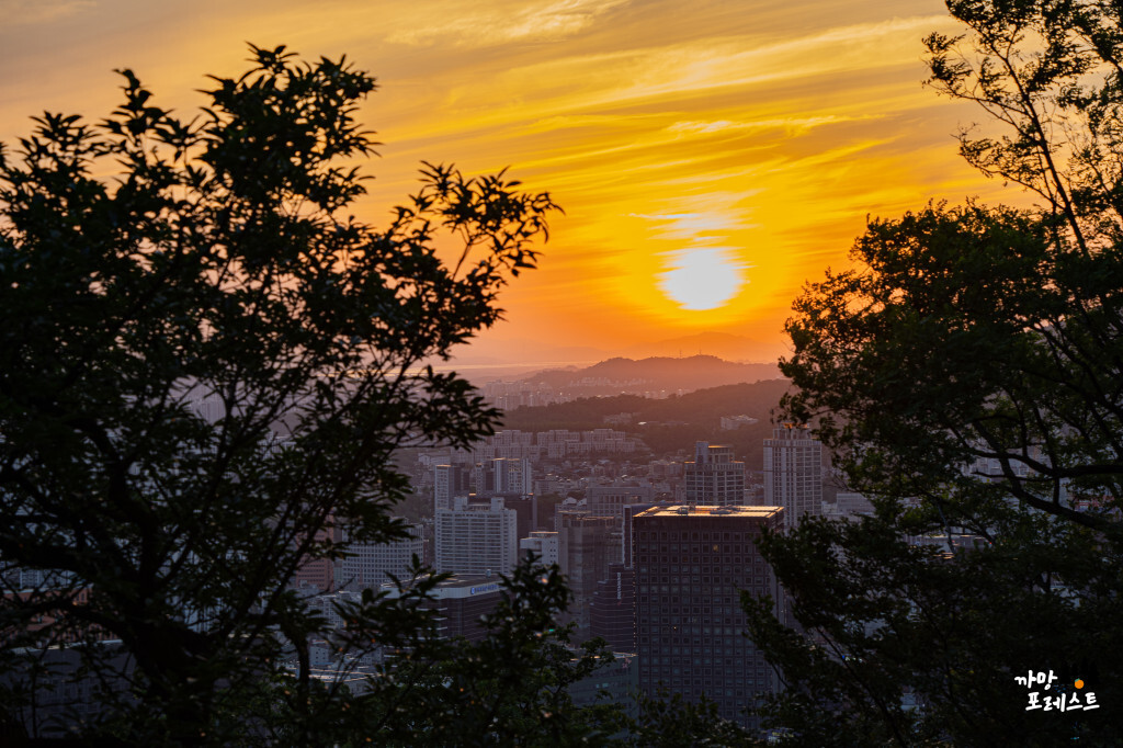 서울 남산타워 일몰