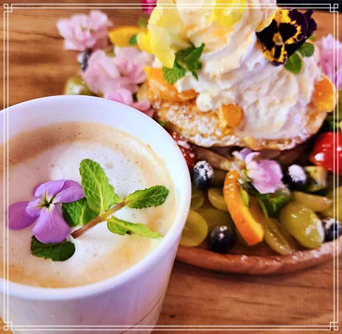 고두심이 좋아서 보령 개화예술공원 인생샷 명소, 감성플라워 꽃담은 과일 와플 디저트 카페 맛집