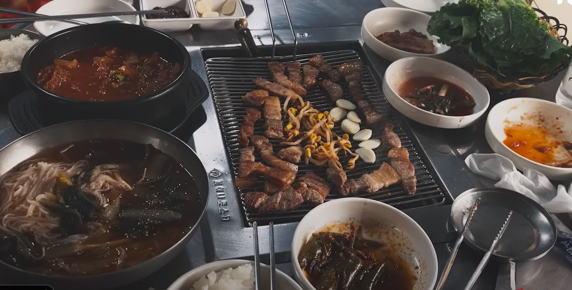 참숯생오겹살 과 열무국수