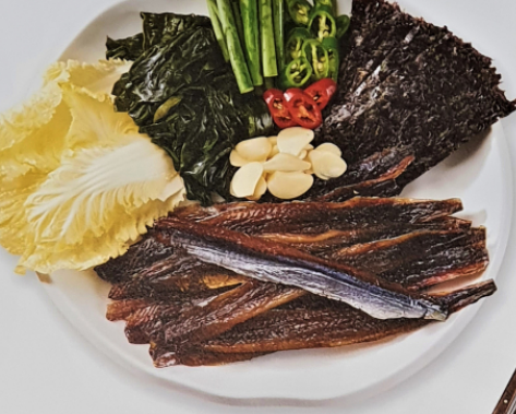 과메기와-쌈재료