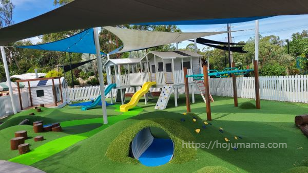 아이들을 위한 대형 놀이터