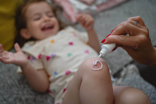 비판텐 연고 효능&amp;#44; 종류 및 가격&amp;#44; 이 연고는 아기의 기저귀 발진이나 피부 트러블에 성인이 사용할 수 있고 기저귀로 인한 발진이나 놀다가 긁힌 상처 등 다양한 분야에 사용되는 연고입니다. 스테로이드가 없고 처방전 없이 사용 가능한 비판텐 연고 종류와 가격 그리고 효능을 읽어보시기 바랍니다.